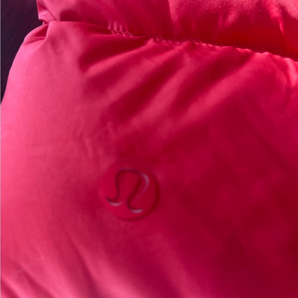 Lululemon WunderPuff Red Jacket NWT